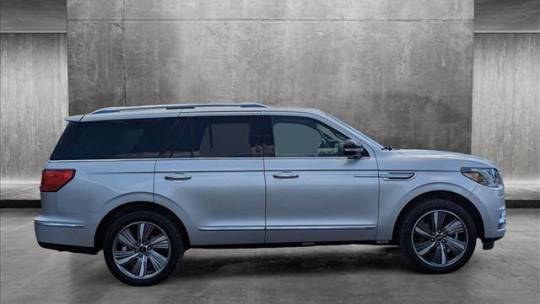 2019 lincoln navigator reserve
