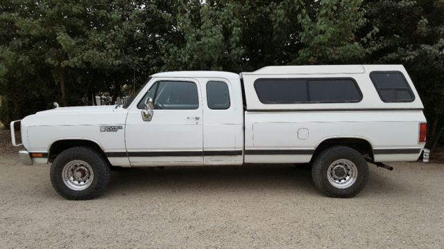 1990 dodge power ram w250 clubcab 4x4..360fi..auto od..ac..clean! mopar plymouth