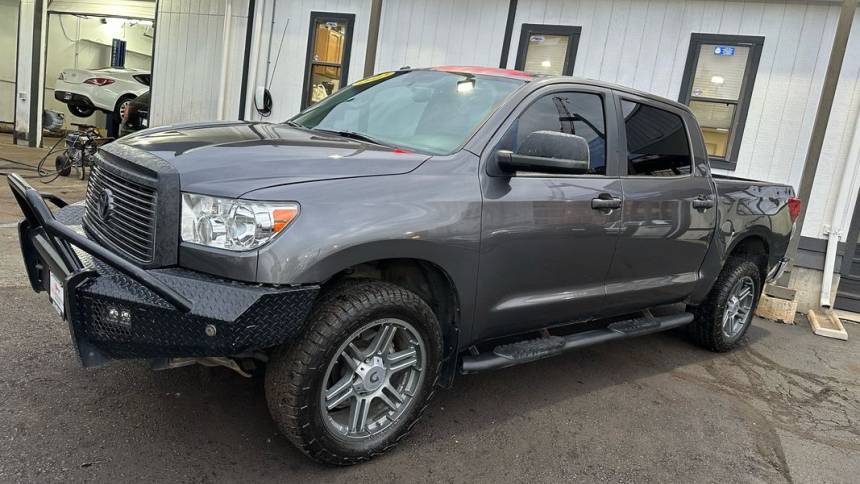 2012 toyota tundra limited