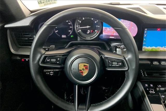 2021 porsche 911 carrera
