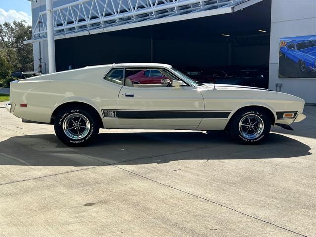 1973 ford mustang base