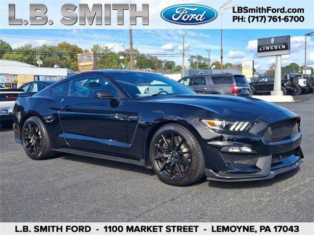 2017 ford shelby gt350 base