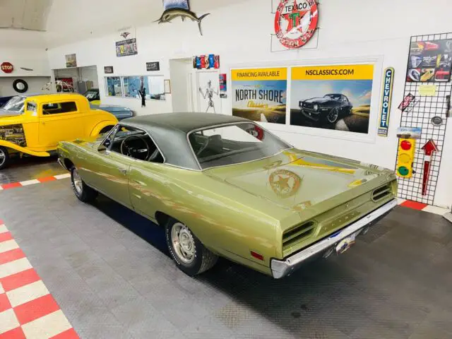 plymouth roadrunner green with 40,601 miles, for sale!