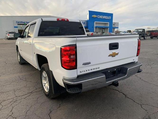 2017 chevrolet silverado 1500 lt 4x2 lt 4dr crew cab 5.8 ft. sb for sale in garnett, kansas