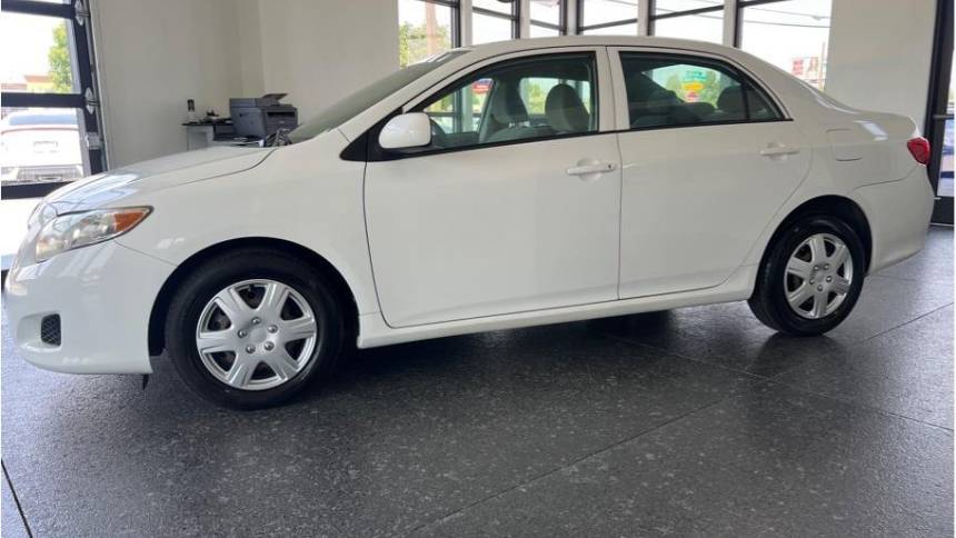 2010 toyota corolla base