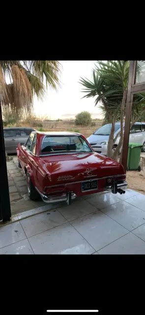 mercedes pagoda 230sl (1966)