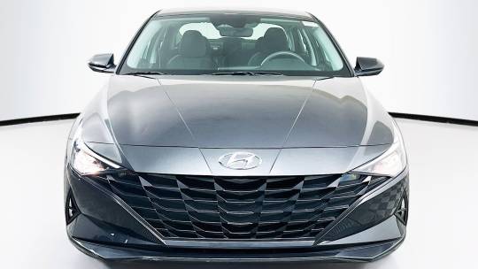 2022 Hyundai Elantra