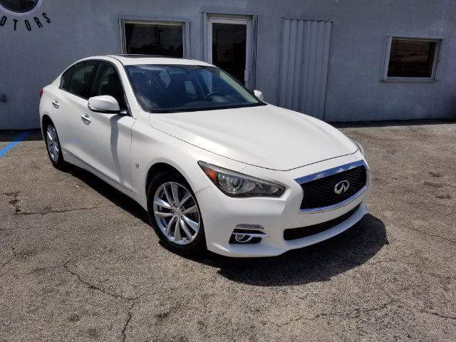 2014 infiniti q50 base
