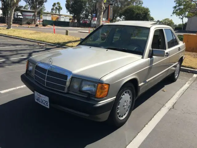 1992 mercedes benz 190e 2.3 sedan runs and drives no reserve!!