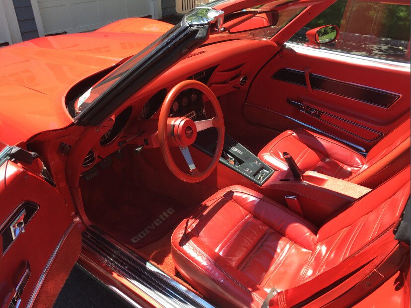 1977 chevrolet corvette coupe