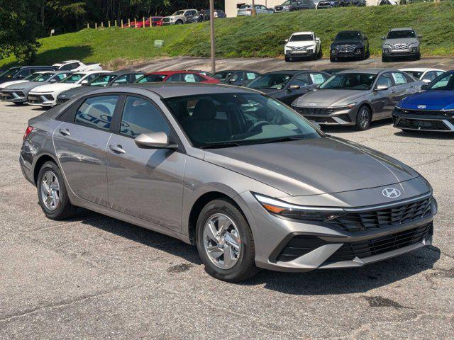 2024 hyundai elantra se