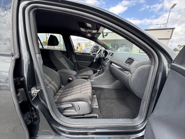 2013 volkswagen gti 4-door
