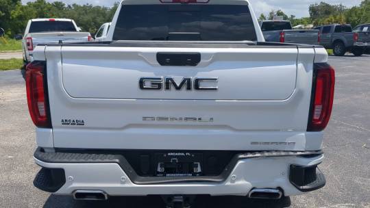 2022 GMC Sierra 1500 limited