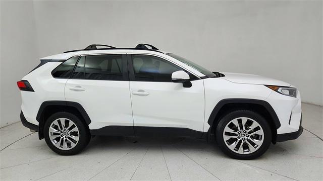 2019 toyota rav4 xle