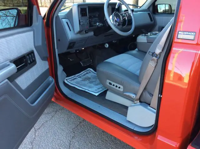 1994 chevy silverado 1500. super clean. no reserve