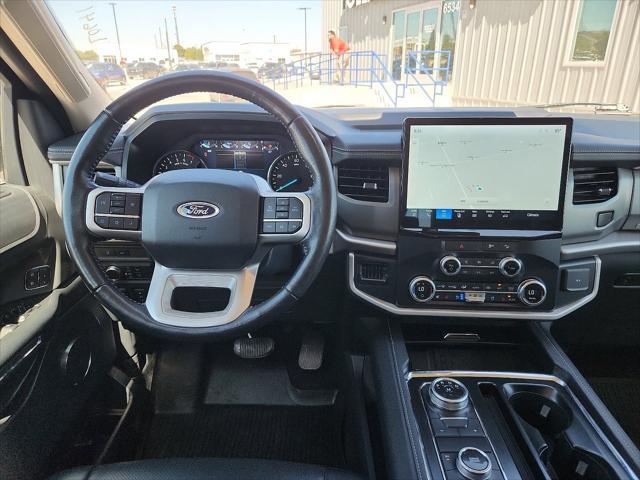 2022 ford expedition xlt max