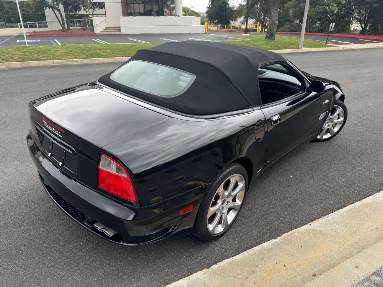 2005 maserati spyder