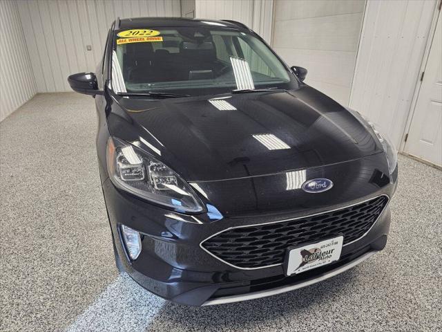 2022 ford escape titanium