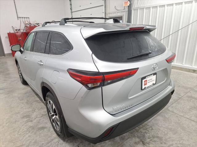 2021 toyota highlander xle