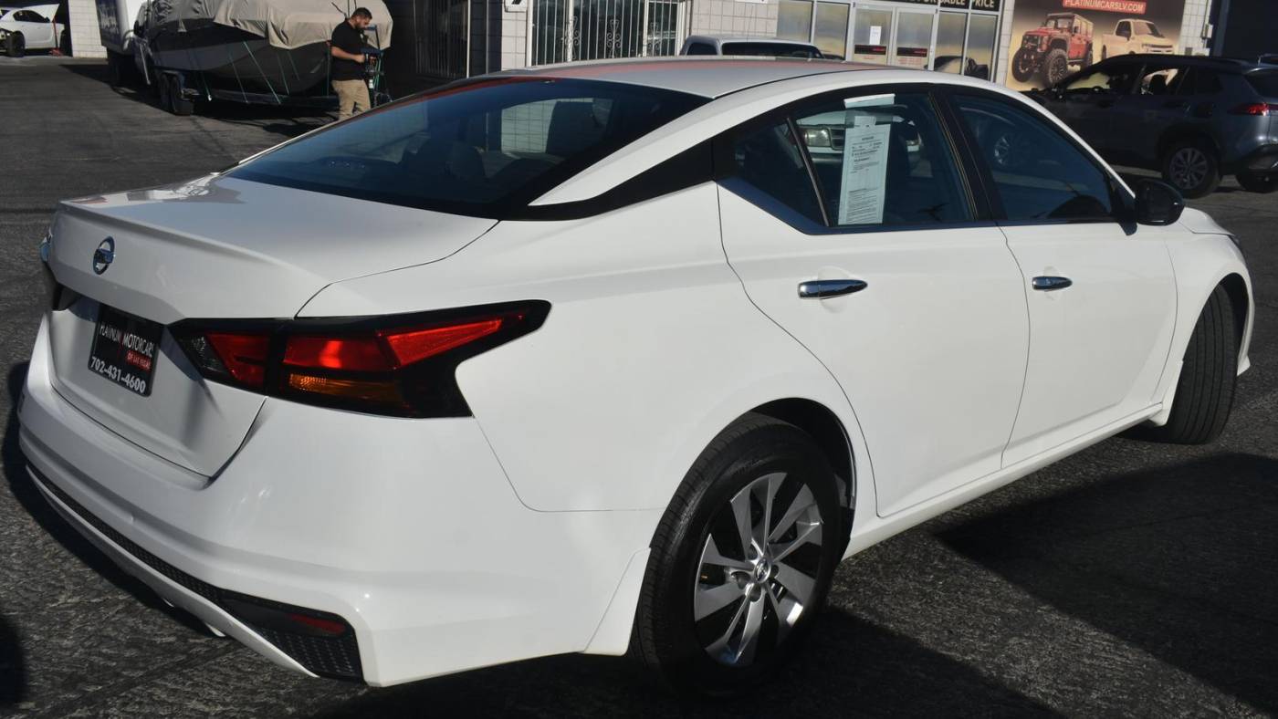 2022 nissan altima 2.5 s
