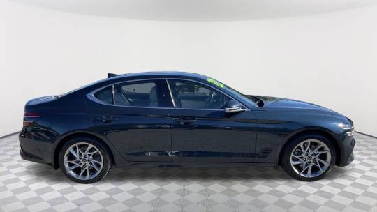 2022 Genesis G70