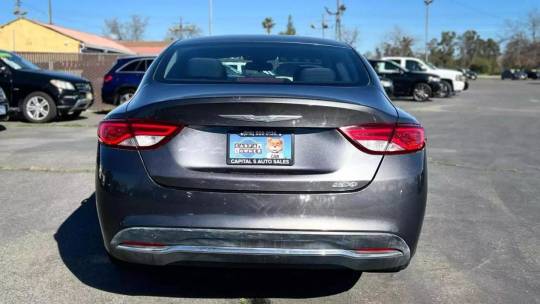 2015 Chrysler 200