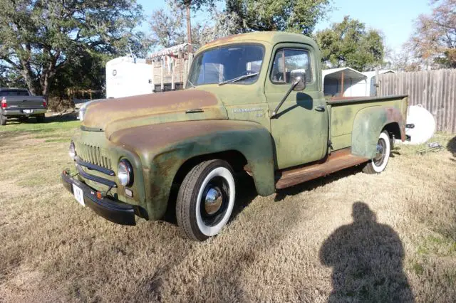 1951 international l110 driver, new brakes and wheels