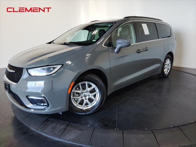 2022 chrysler pacifica touring l