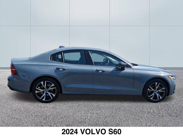2024 volvo s60 b5 plus dark theme