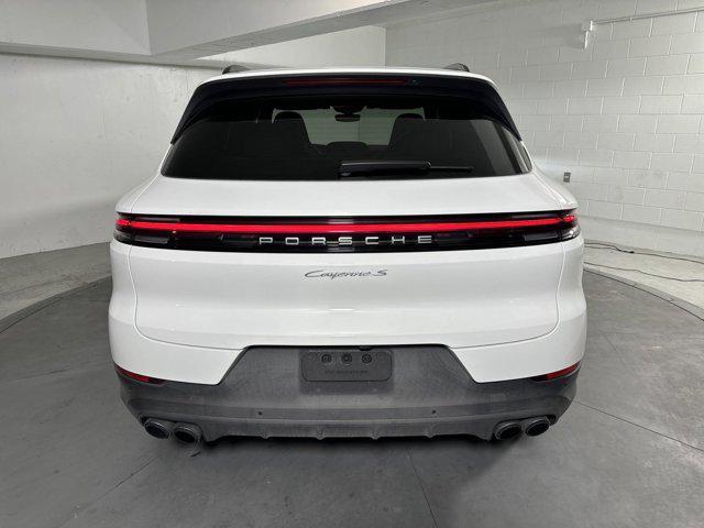 2024 porsche cayenne s