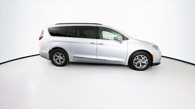 2022 chrysler pacifica limited
