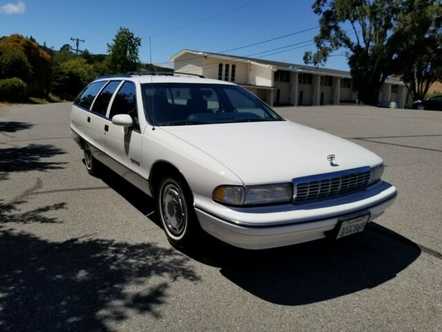 chevrolet 1992 caprice station wagon