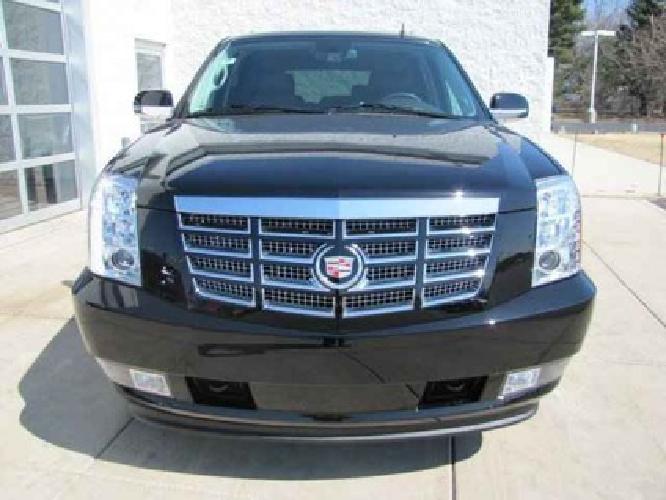 2013 cadillac escalade luxury awd in merrillville, in
