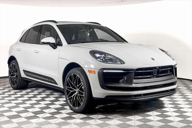 2024 porsche macan base