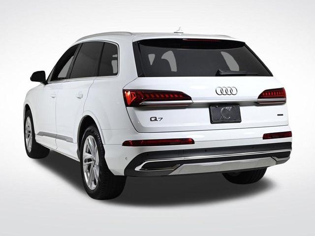 2024 audi q7 55 premium plus