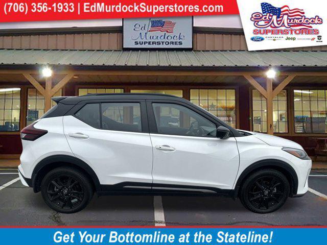 2023 nissan kicks sr