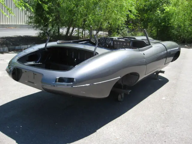 1967 jaguar xke e-type open two seater