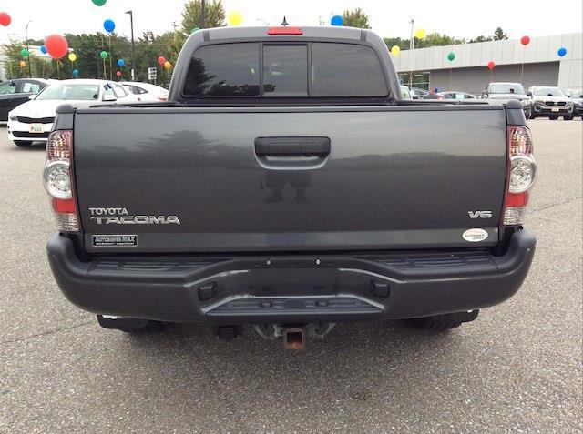 2015 toyota tacoma v6 4x4 v6 4dr double cab 6.1 ft sb 5a for sale in burlington, vermont