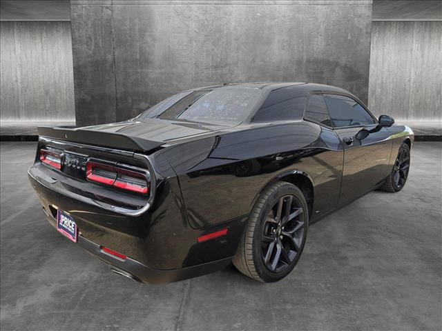 2019 dodge challenger sxt