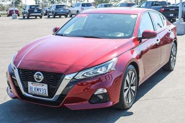 2019 nissan altima 2.5 sv