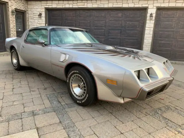 1979 trans am 10th anniversary 4 spd, 4600 org mile survivor