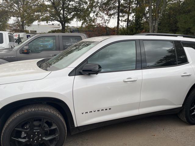 2024 chevrolet traverse rs