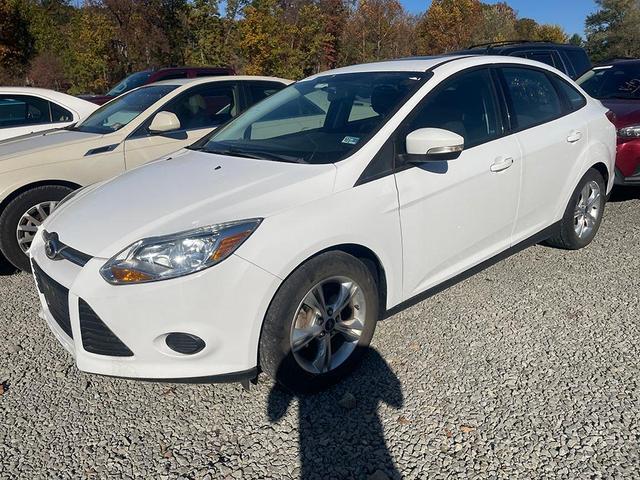 2014 ford focus se