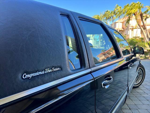 1997 lincoln town car executive 4dr sedan