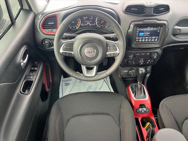 2020 jeep renegade trailhawk