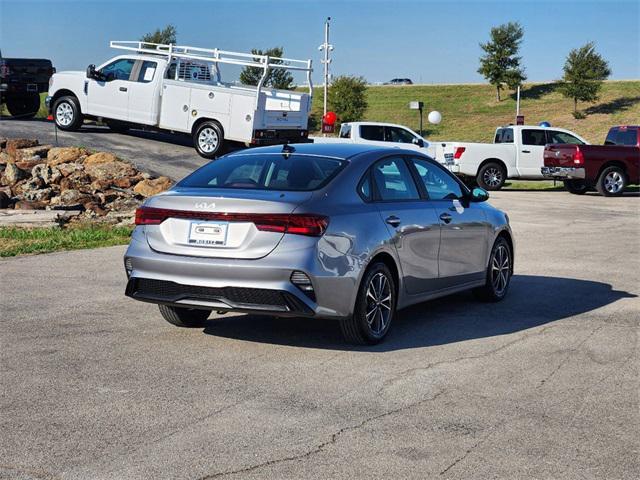 2024 kia forte lxs