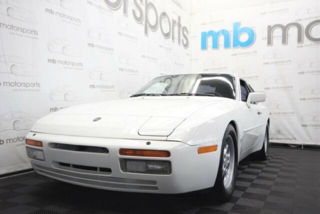 1986 porsche 944, with 43150 miles available now!