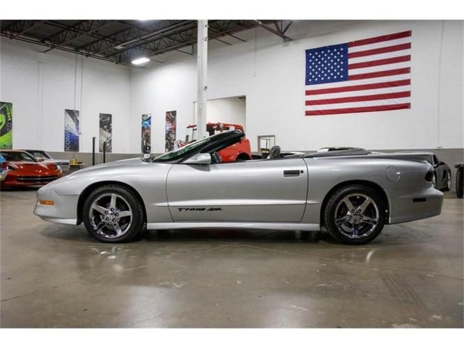 1997 pontiac firebird in kentwood, michigan
