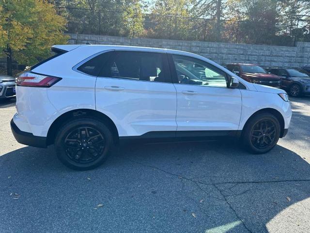 2022 ford edge sel