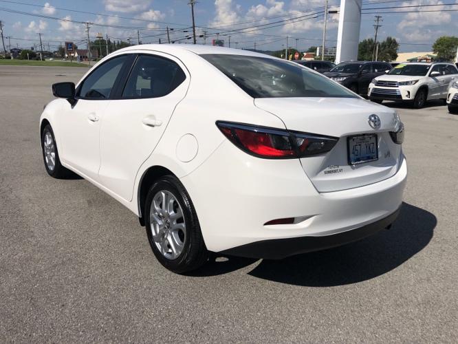 used 2018 toyota yaris ia sedan somerset, ky 42501 for sale in acorn, kentucky